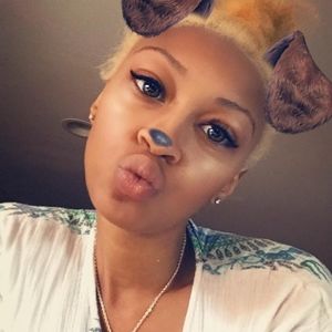 Meet your Posher, Raven